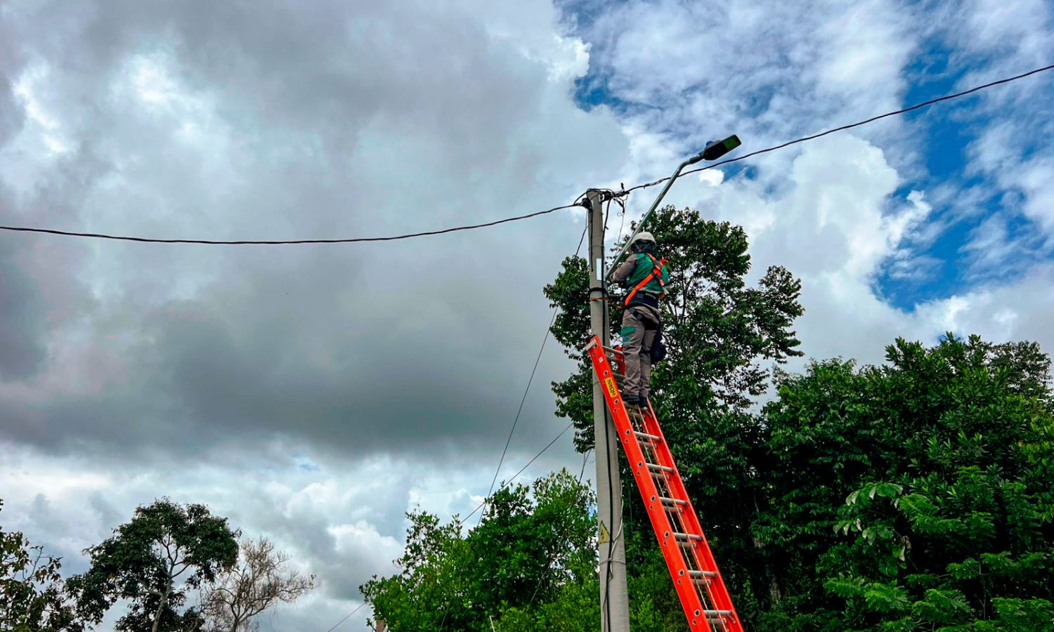 Instalación de luminarias